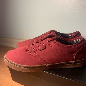 SALE VANS Maroon low top